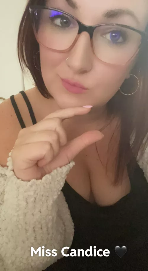 Hot [Domme] boss needs to see you in her office to discuss your shortcomings this quarter and discuss a performance improvement plan. (Check comm)