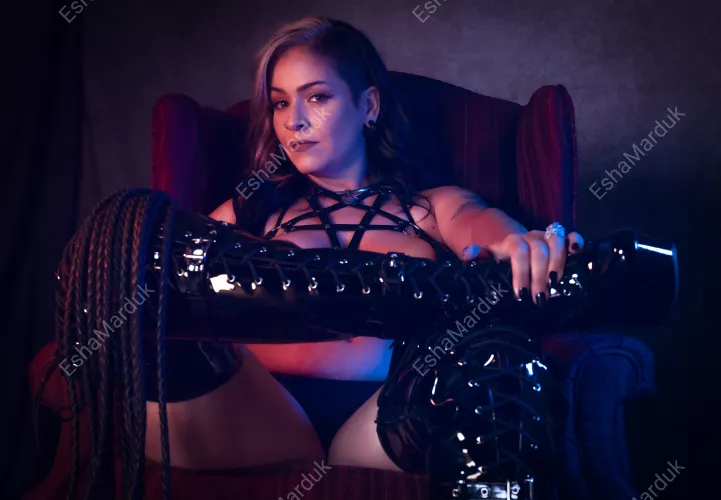 I am EshaMarduk from the Omaha area. We need to talk!