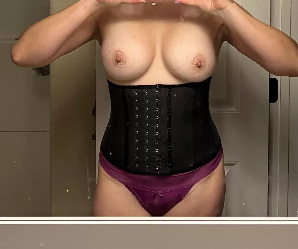 On today’s episode of what’s under my work clothes