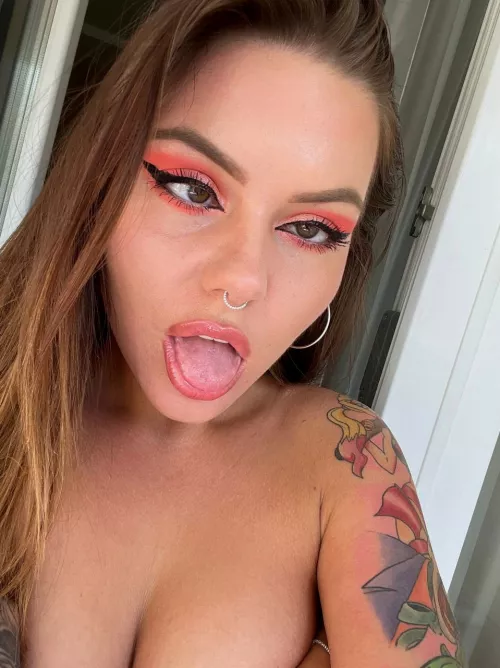 Say hi if I’m your type?