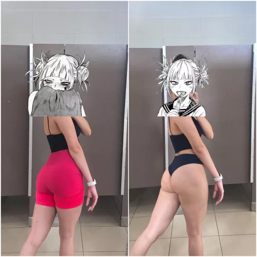 Took some pics after workout… you prefer with or without pants?😛💗