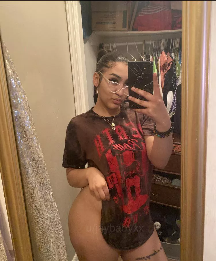 What the girl next door does in her free time 😌