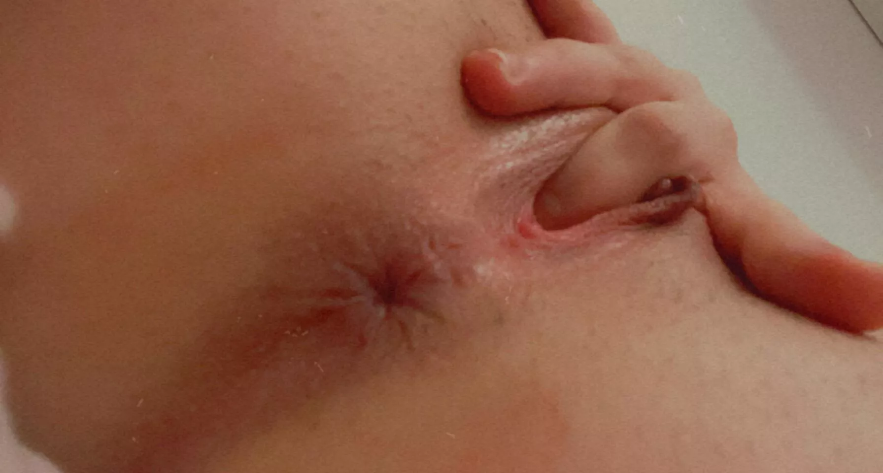 Would u eat it?let’s have some fun on my OnlyFans, sexting, custom, dickrate and sexy content included😈❤️💦