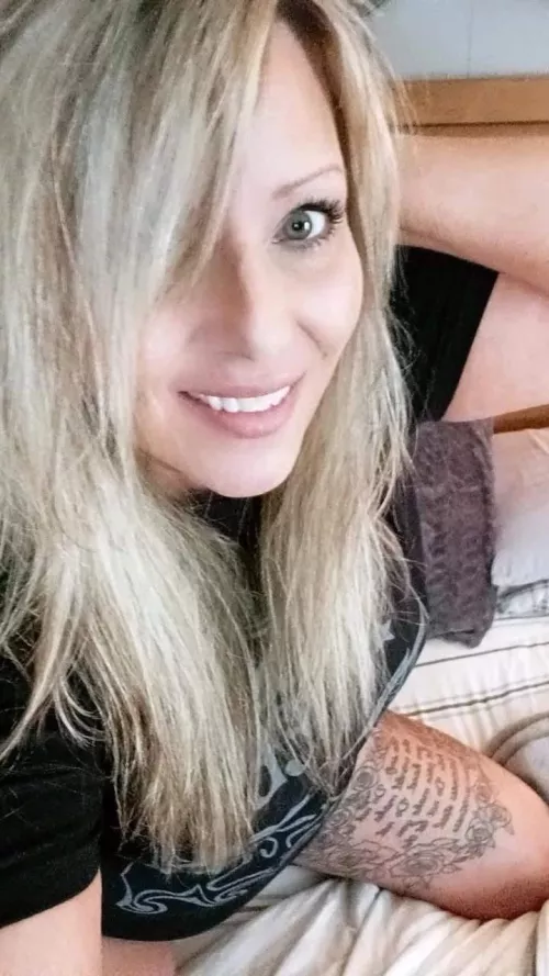 born blonde...and the rumors are true