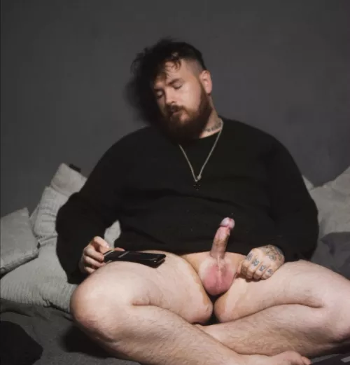 Can't sleep. Just sitting on my bed... would you get in bed with me to help... 