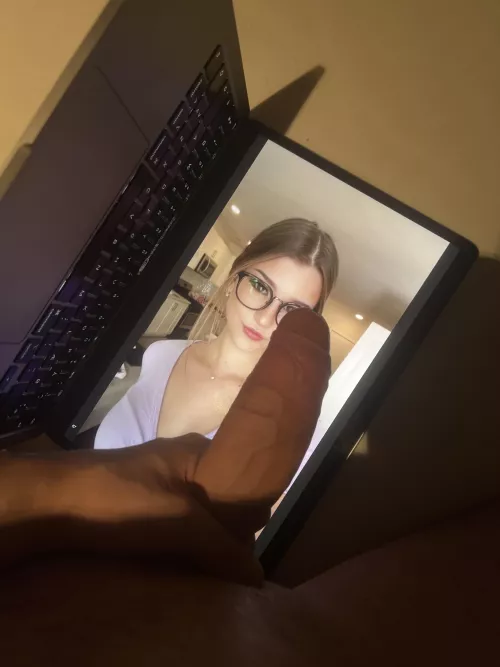 Feed me Brooke Monk. I will cock and cum trib every photo