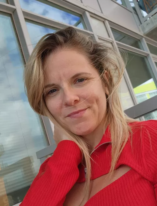 no makeup or filters needed :)