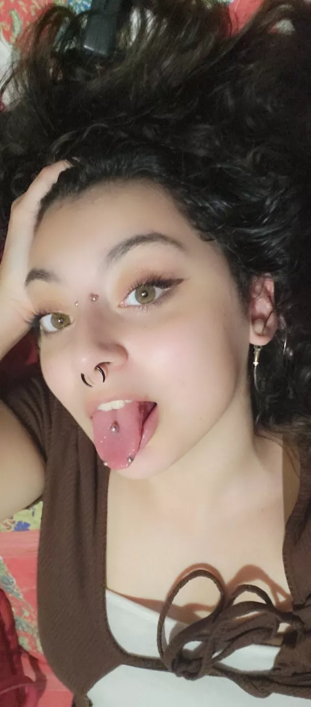 think you could handle me? 💋f20