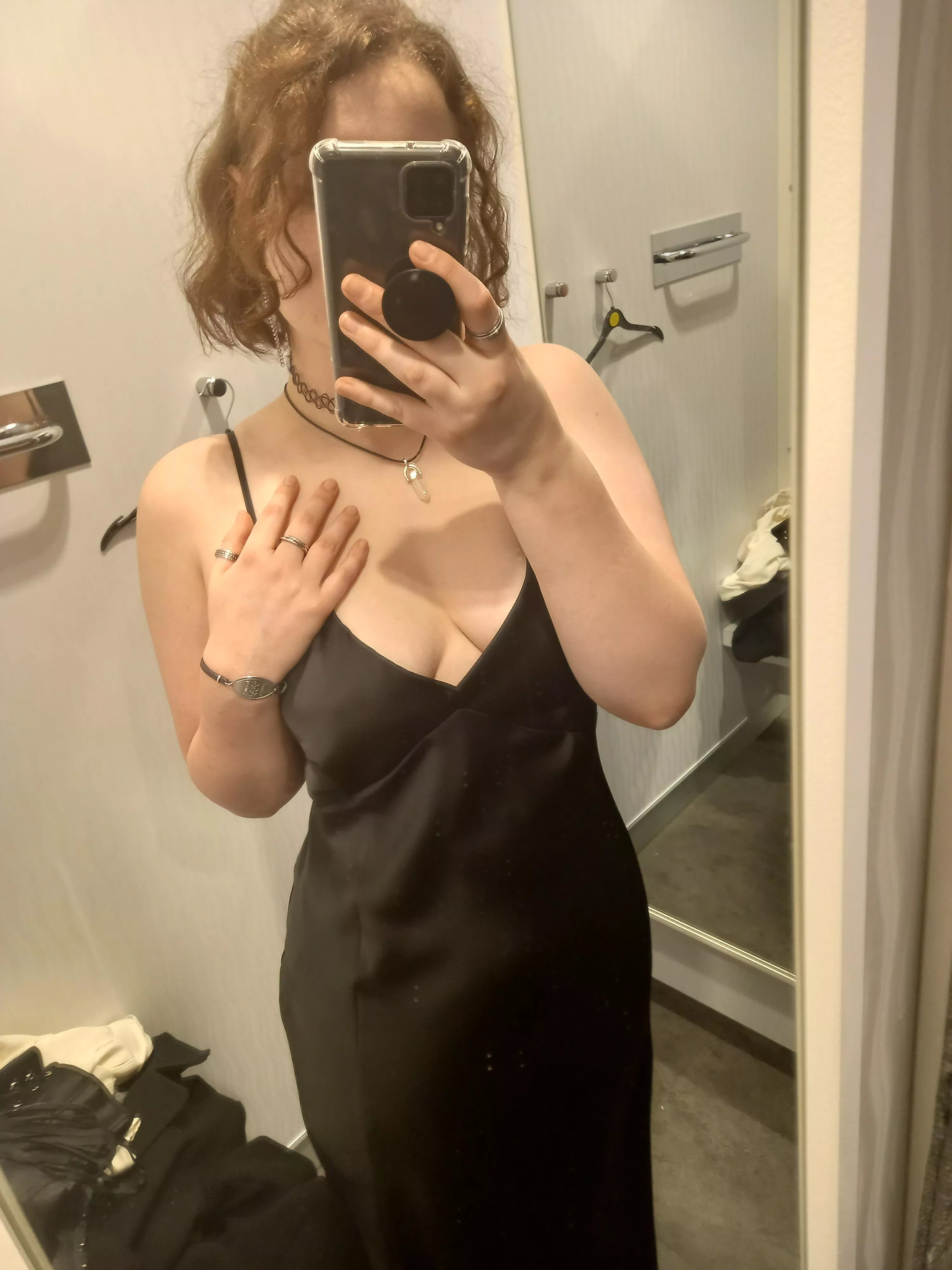 This week 🤪 Solo, m/f, public, toys, stripping, shower, creampies, fisting, and foot fetish friendly fun! 🙈Free page - unlock extra spicy content from $3.75!🥳