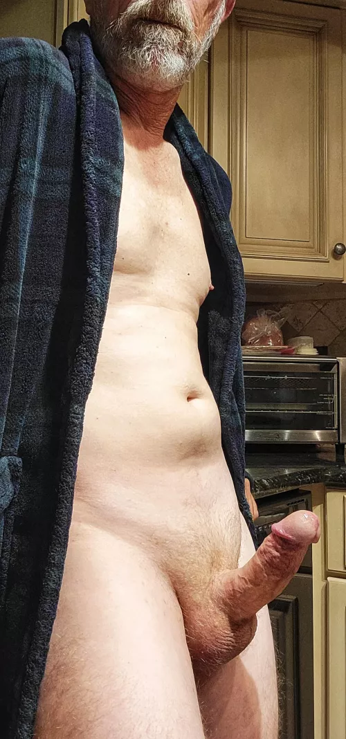 (50) my open robe is your cue to kneel before your daddy