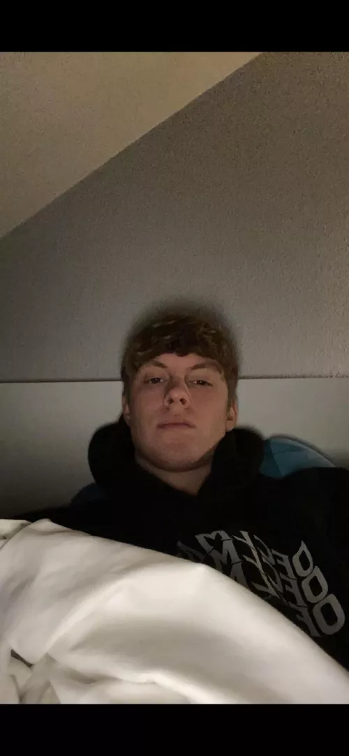 Can I get some honest opinions on how I look? M19 :)