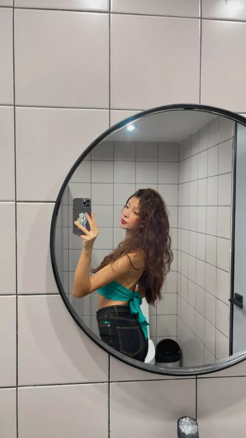 Fucking in changing rooms is always exciting.