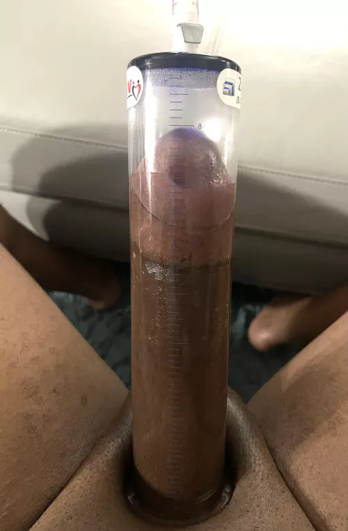 Humpday packing 📦📦 definitely time to up my cylinder 🥵