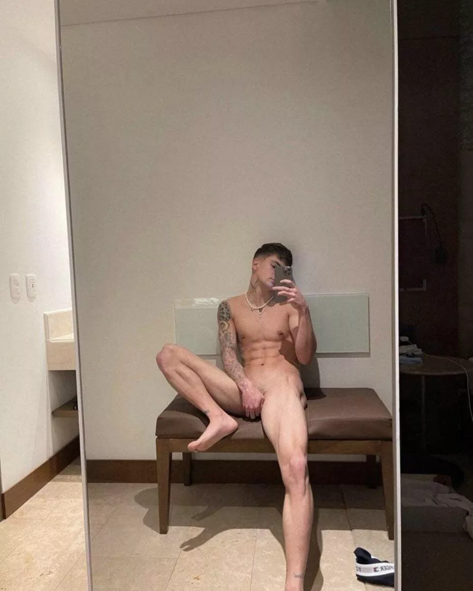 i’m someone else’s bathroom being naughty ..