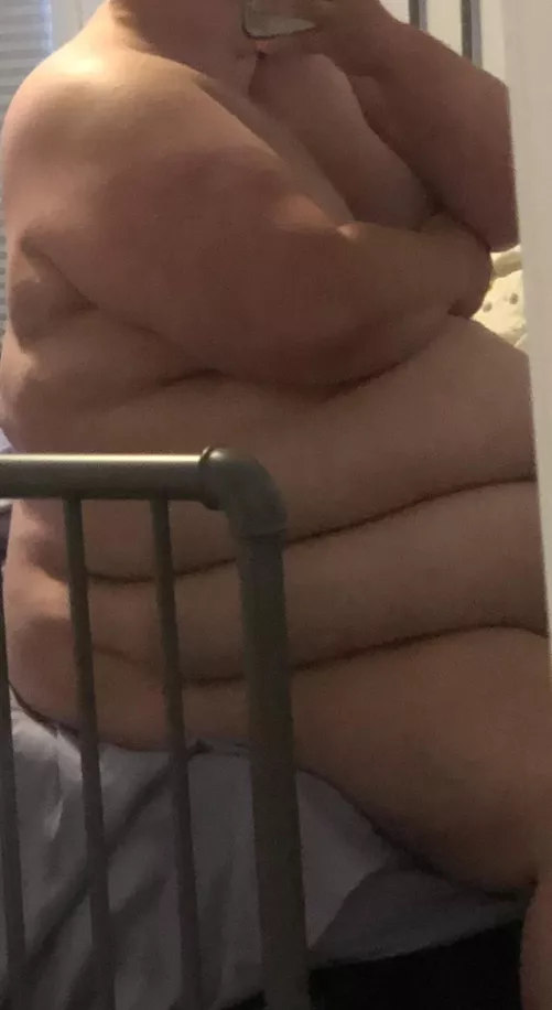 Just sitting here waiting for someone to play with me 😈