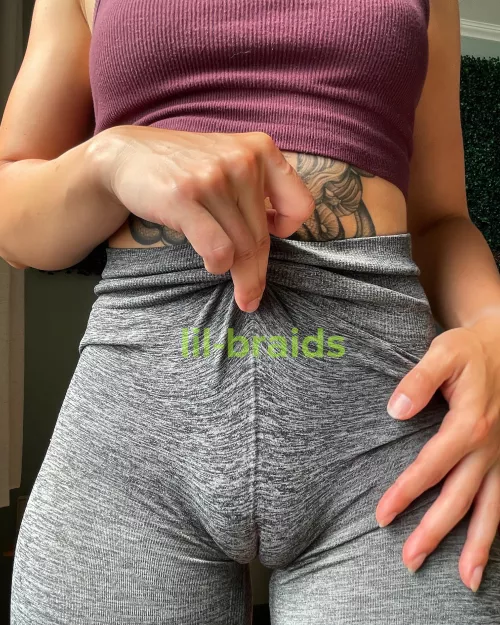 My cat is really fat 😅