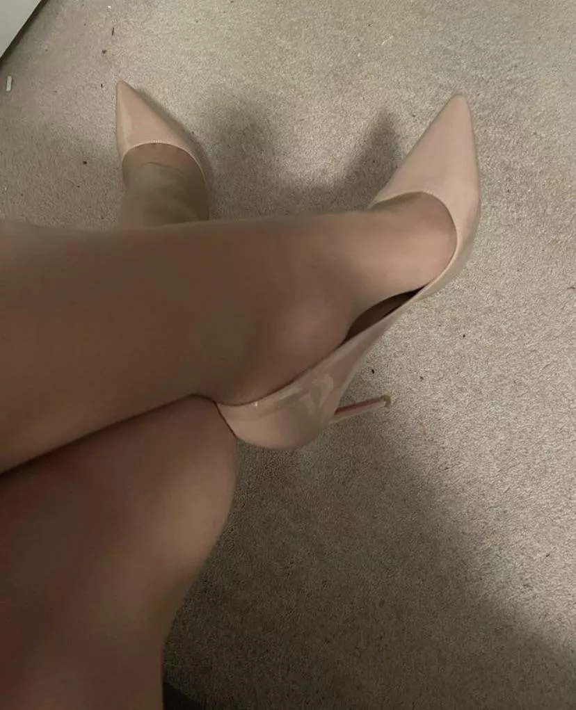 Nude Pumps Take 2 😊