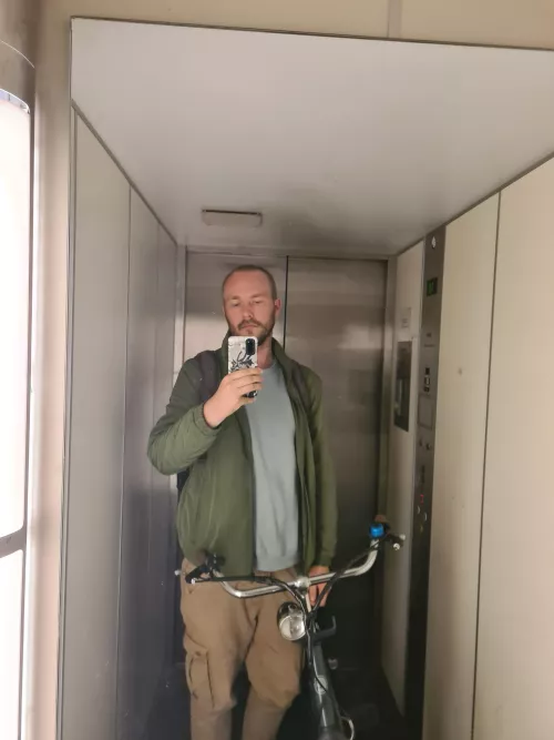 really have to get used to cold, Dutch weather again after all the Spanish heat last week🥵