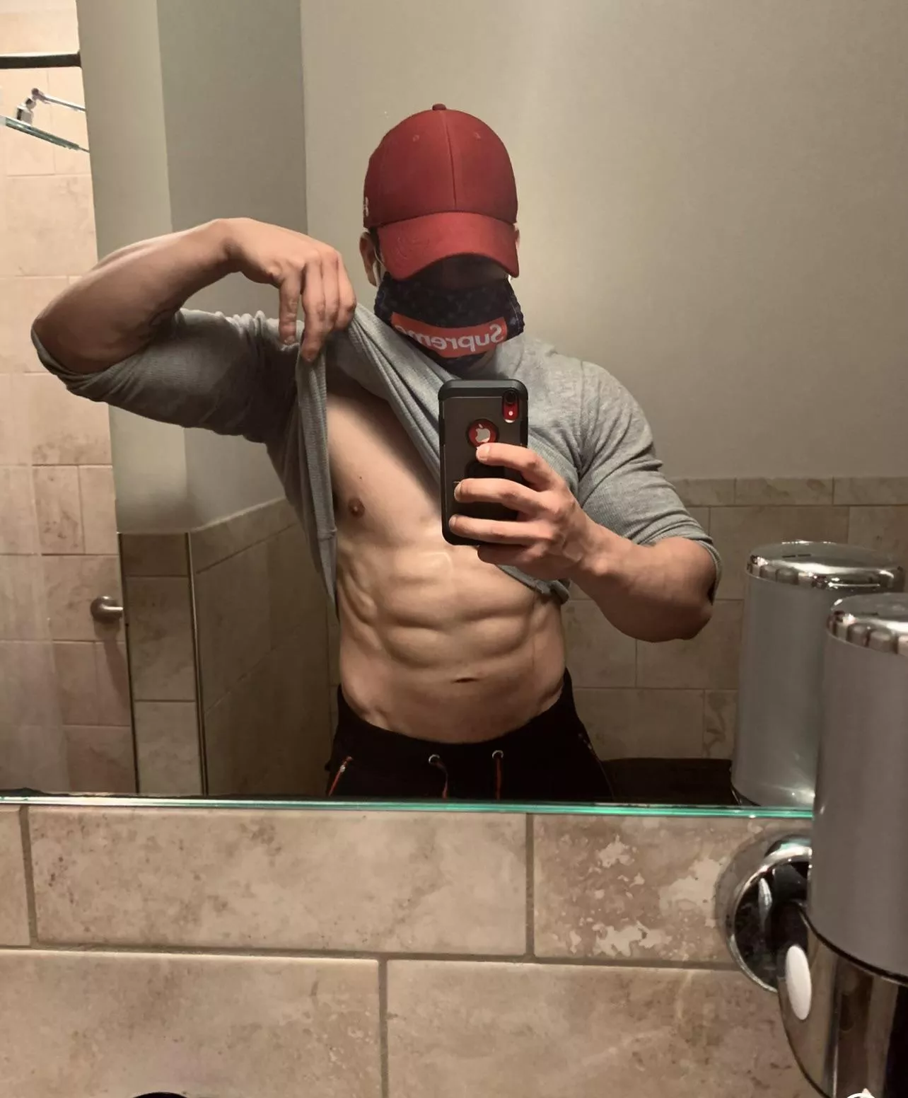 Are you a fan of leaner or fluffy muscle? Are you a fan of leaner or fluffy muscle?