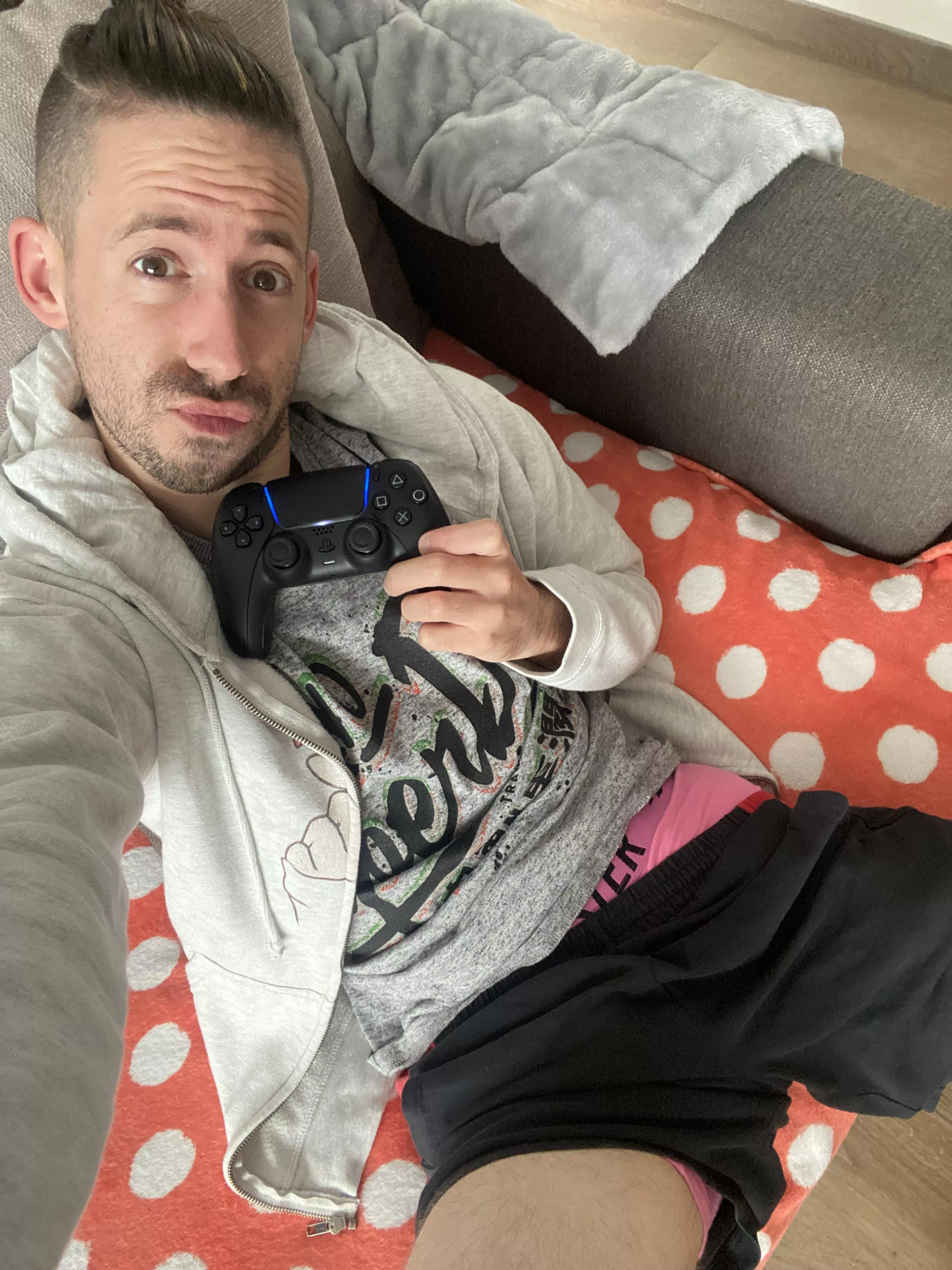 Finally time to game, what are you all playing? I’m going through Ys Celceta!