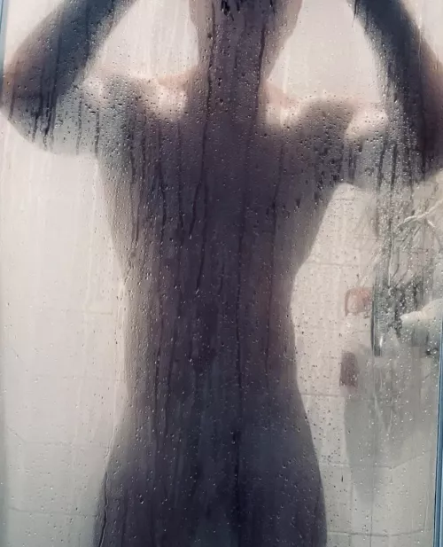 Some of the best moments in life are the ones you can’t tell anyone about 🔥 [m]