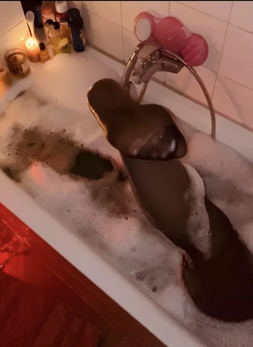 What is better: Pantyhose or wet pantyhose? ππ€