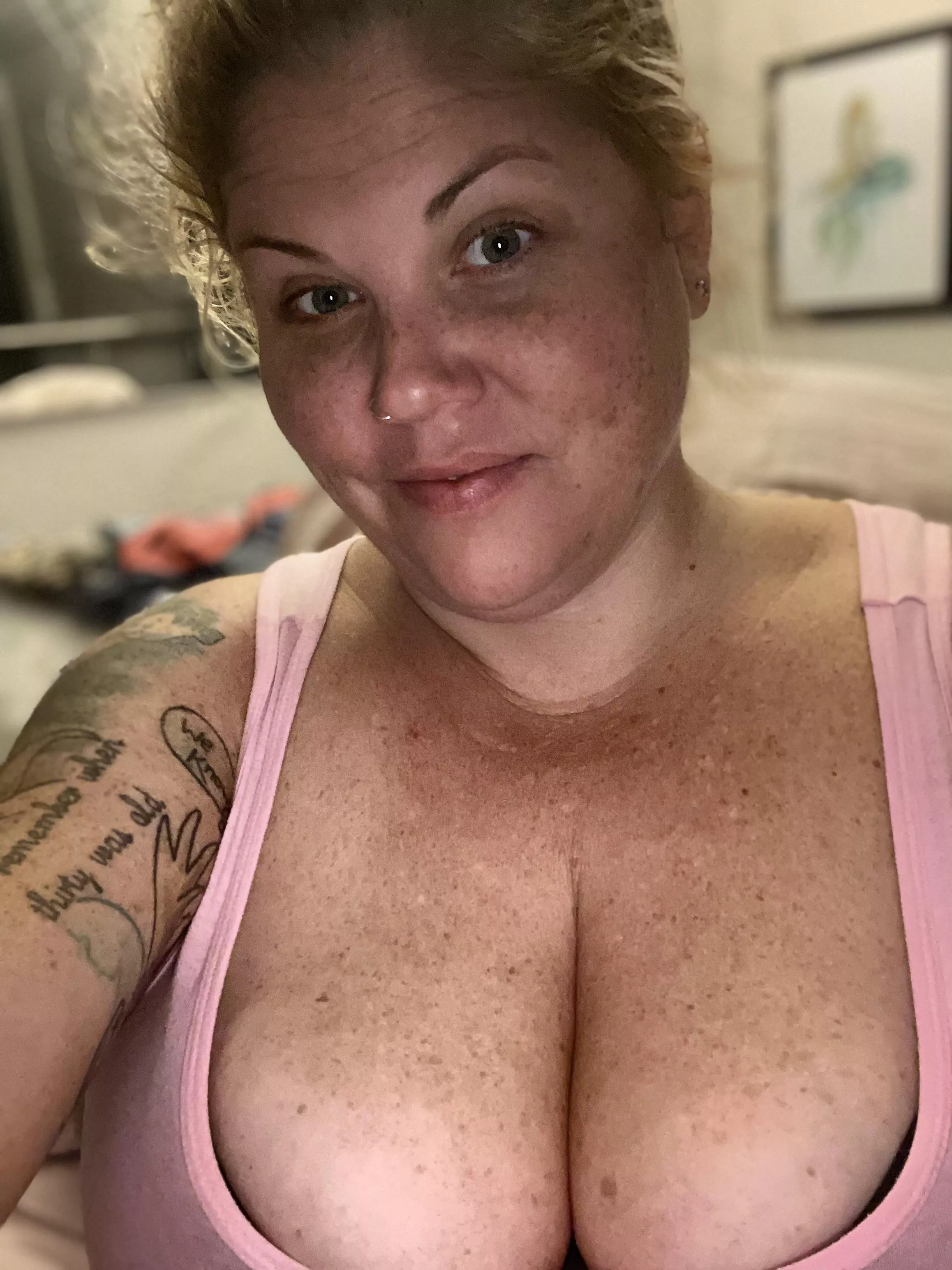 All kinds of freckles😜