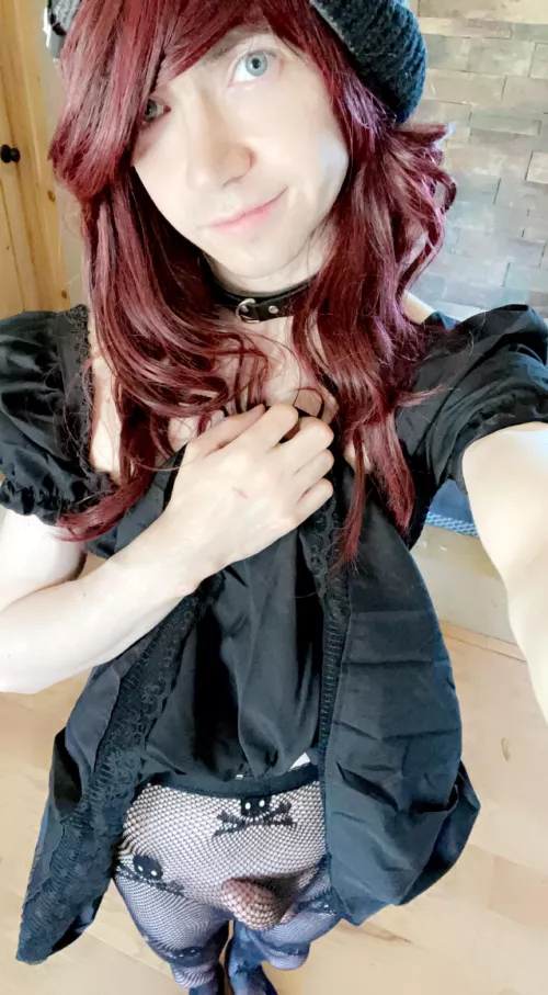 Do you like it when I lift up my dress for you?