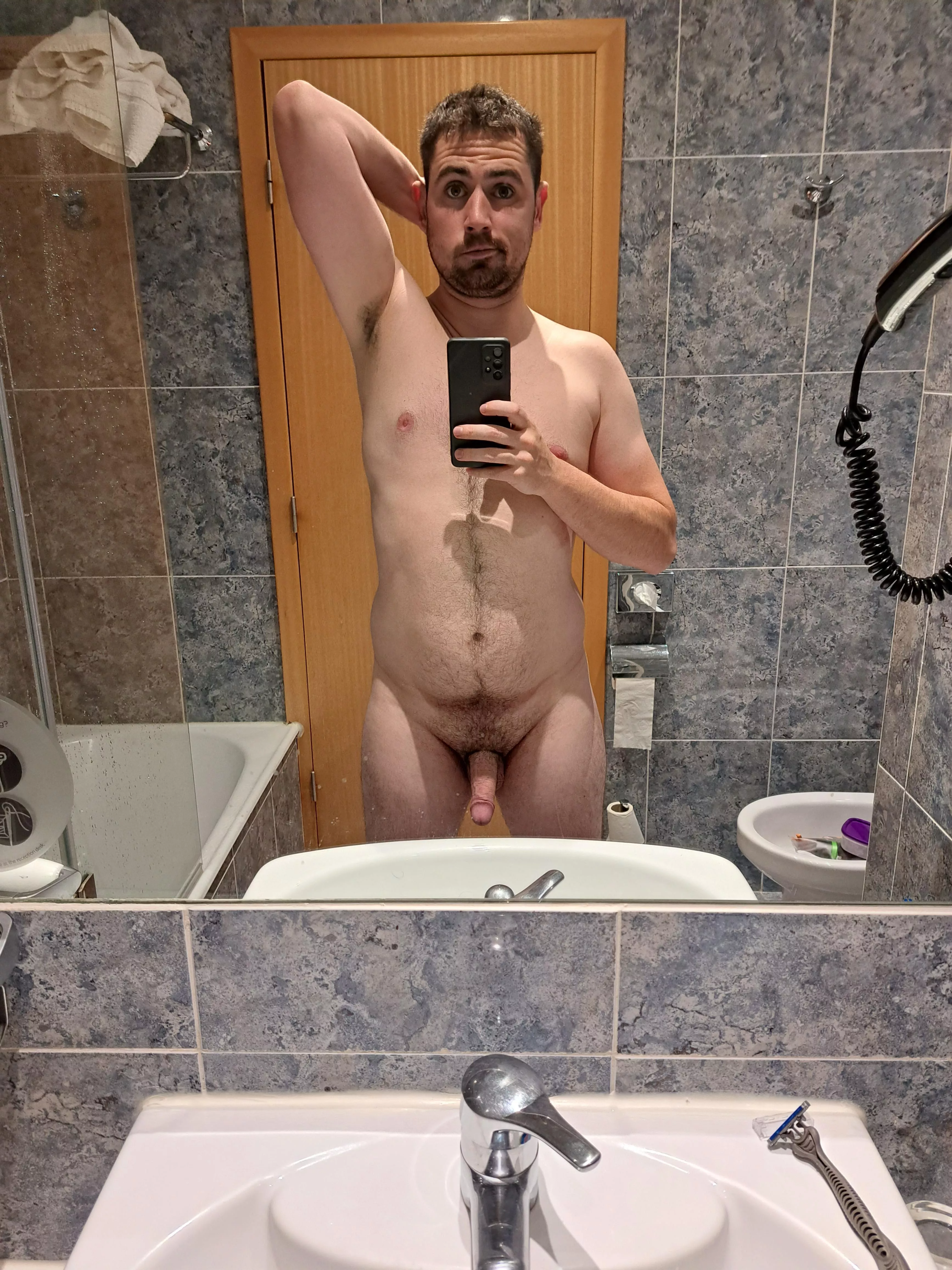 Good Morning everyone ! Have a good week end 😊