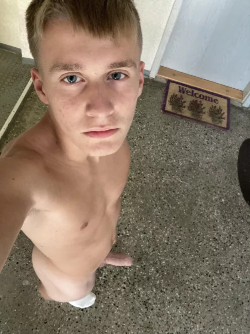 Hopefully no one knows where im living 🤐