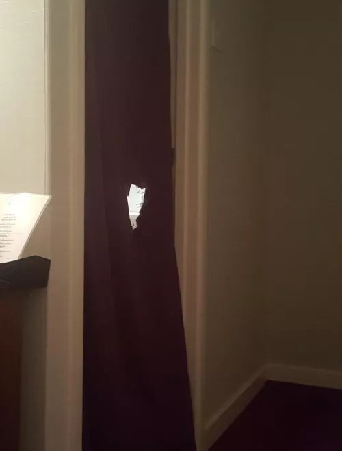 Hosting Private Gloryhole in Los Angeles/ West Hollywood