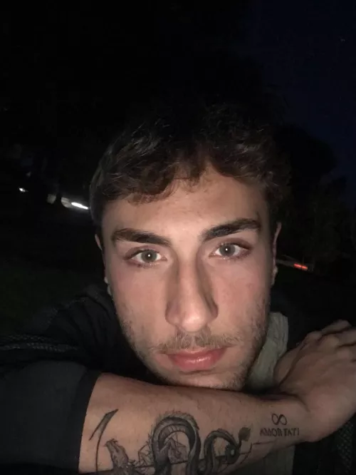 I am happy but also unhappy 🦦