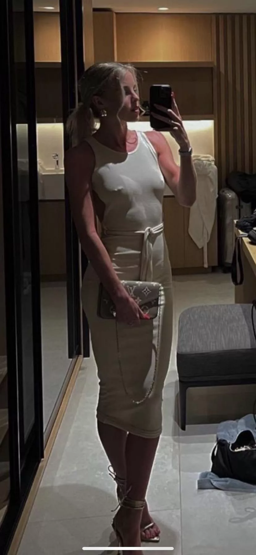 In case anyone wondered about Keely’s piercing