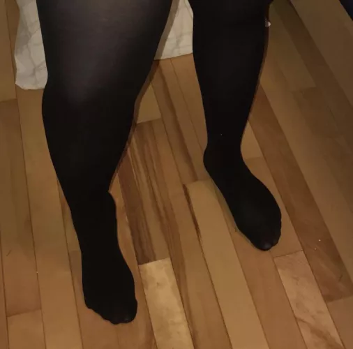 Nothing feels better then a new pair of tights 🤗❤️