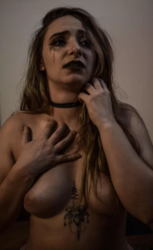 Tears for Alice (OC)