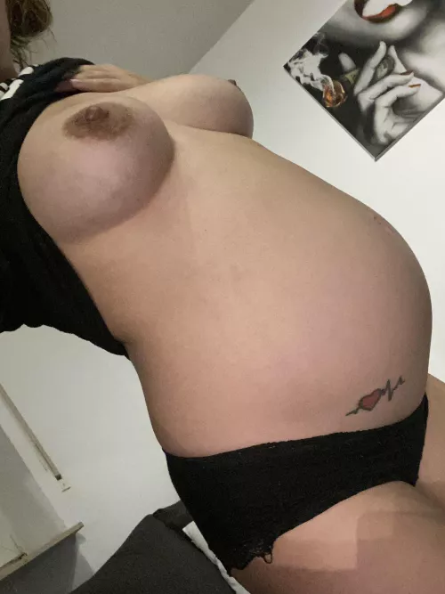 This belly getting so big - gonna have to come up with some new positions in the bedroom