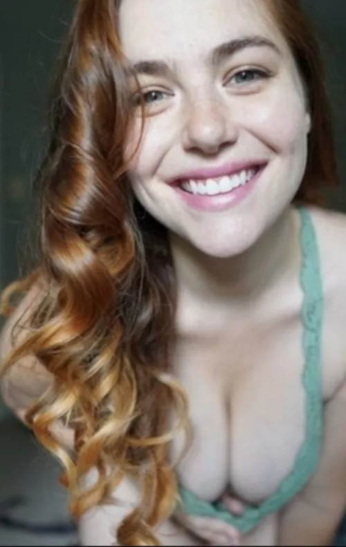 Upvte for present, yes I actually send, try me 😘