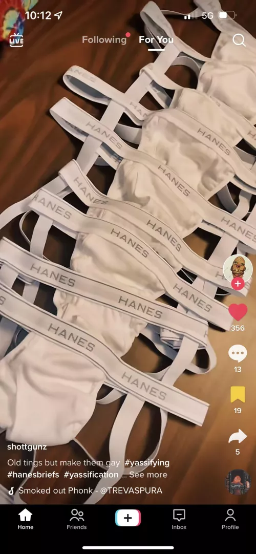 Why is this so hot?? And who will make me one 😅