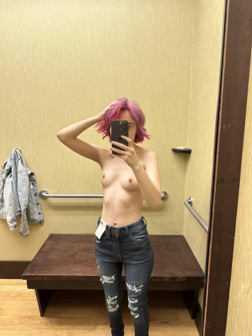 come see what my body has to offer