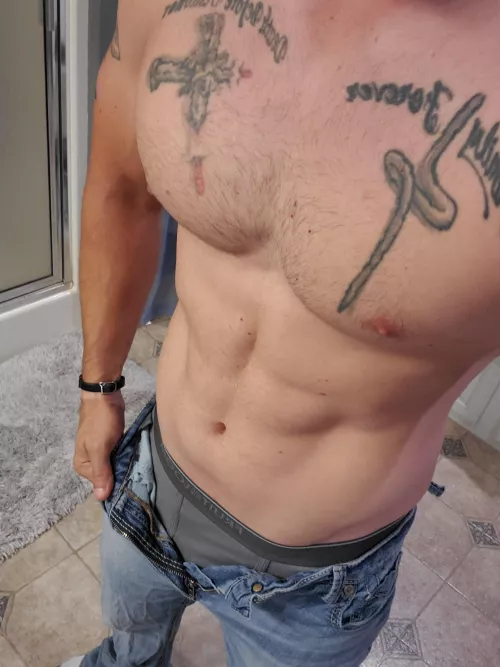 Heading out. Ashame I have to cover up. Don't uou agree?Message if interested.