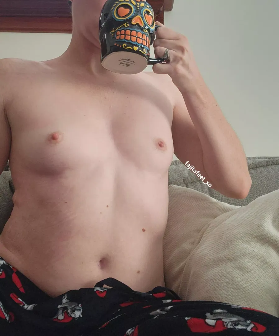 Its too chilly to take my pants off, so lets see if this coffee warms me up enough