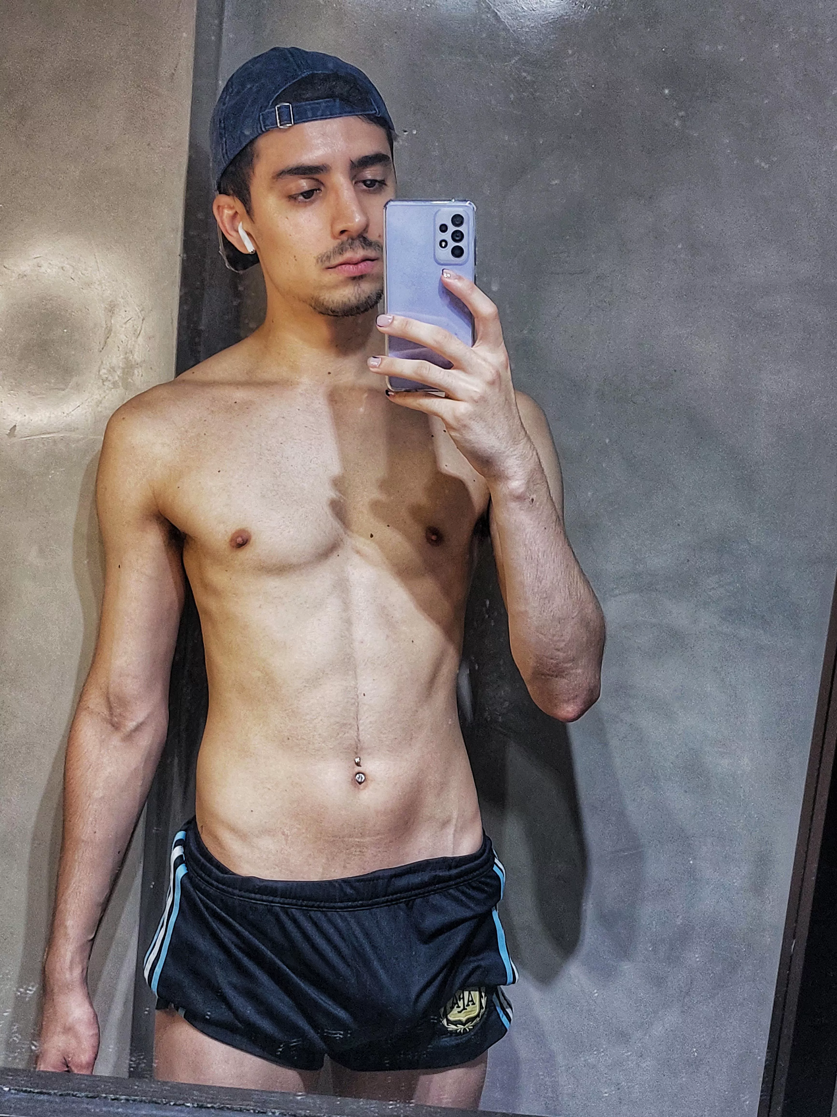 netflix & chill? 😈