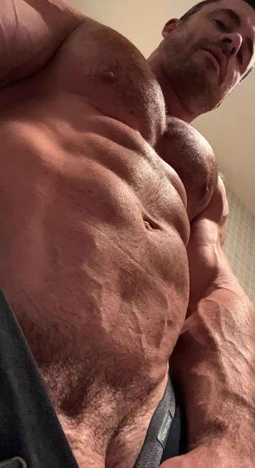 Sent this pic and she literal responsed “well talk about a lady boner”