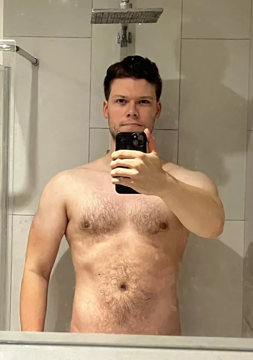 Six weeks till the Caribbean. Work in progress. 💪 ☀️ 🏳️‍🌈