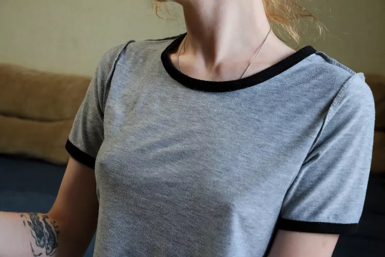 There's obviously something wrong with the T-shirt