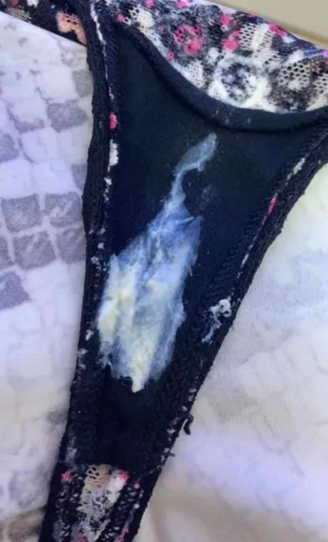 yumm panties🤤💦