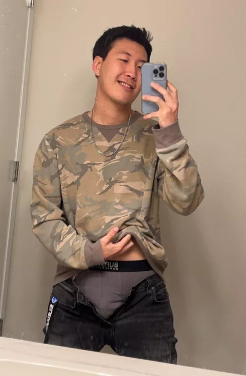 Anyone wanna be car buddies?