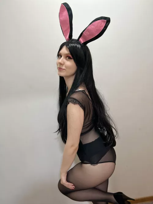 Bunny girl love