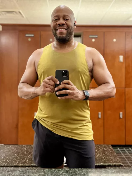 Get up and get at it. Have a great week bros!