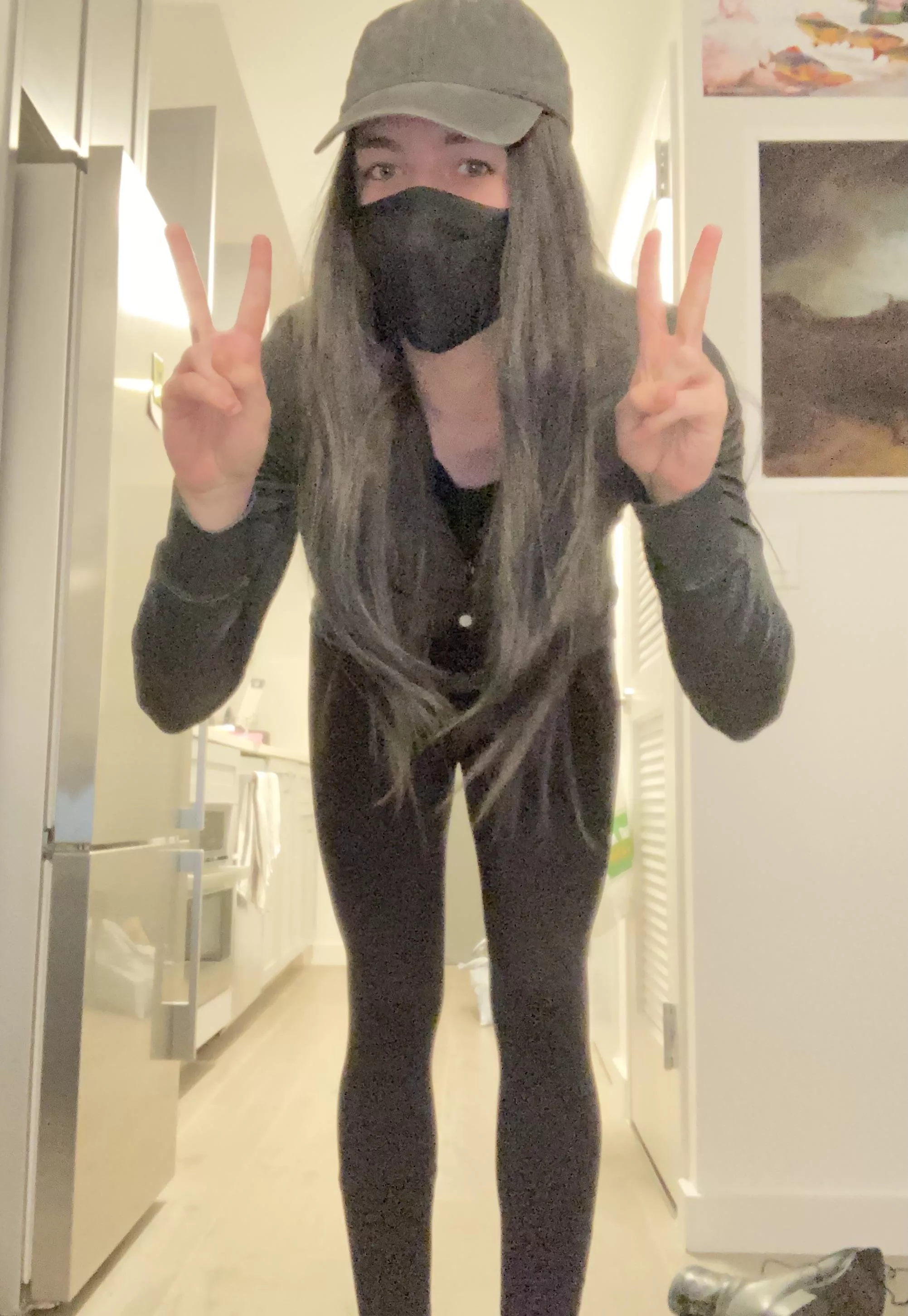 I’m about to go outside dressed femme for the first time! Wish me luck ^-^